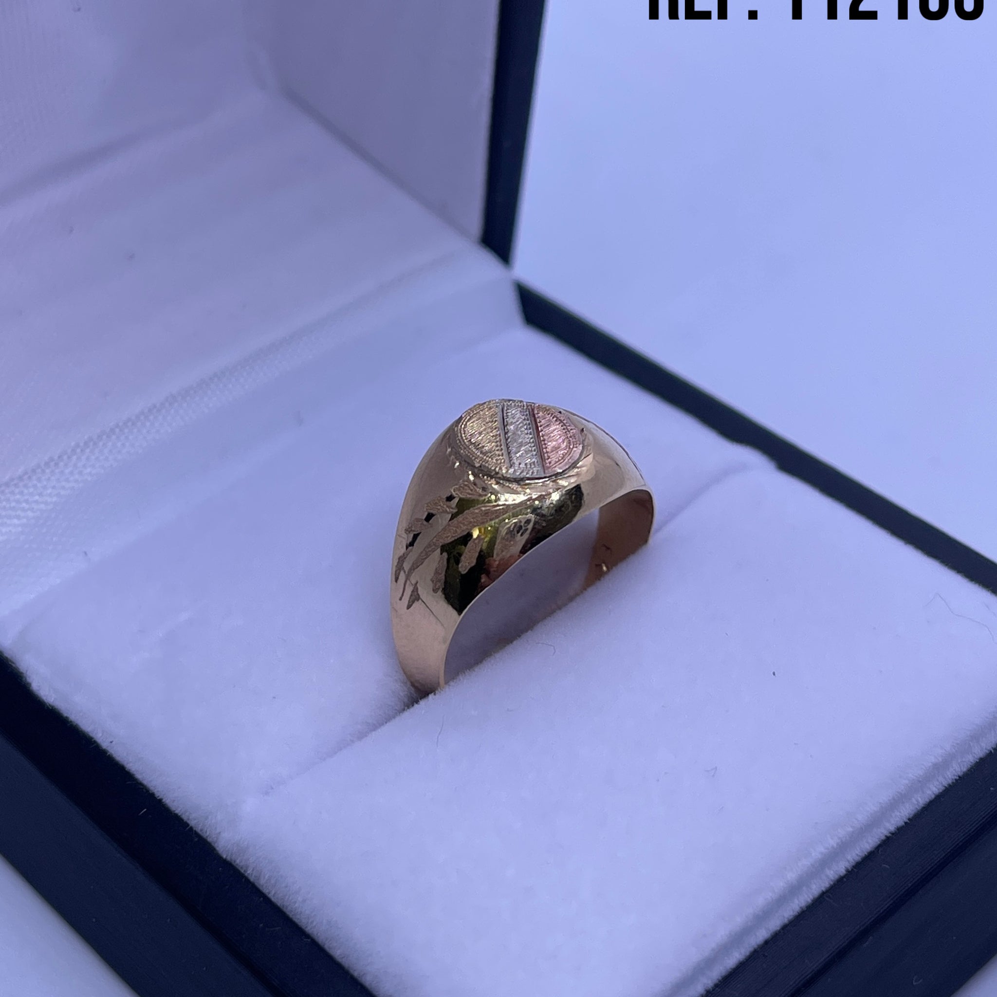 ANILLO SELLO 3 OROS CON GRABADO 18K