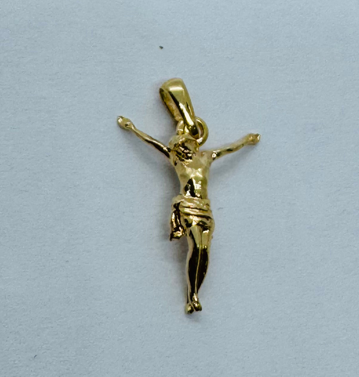 DIJE CRISTO ORO AMARILLO 18K