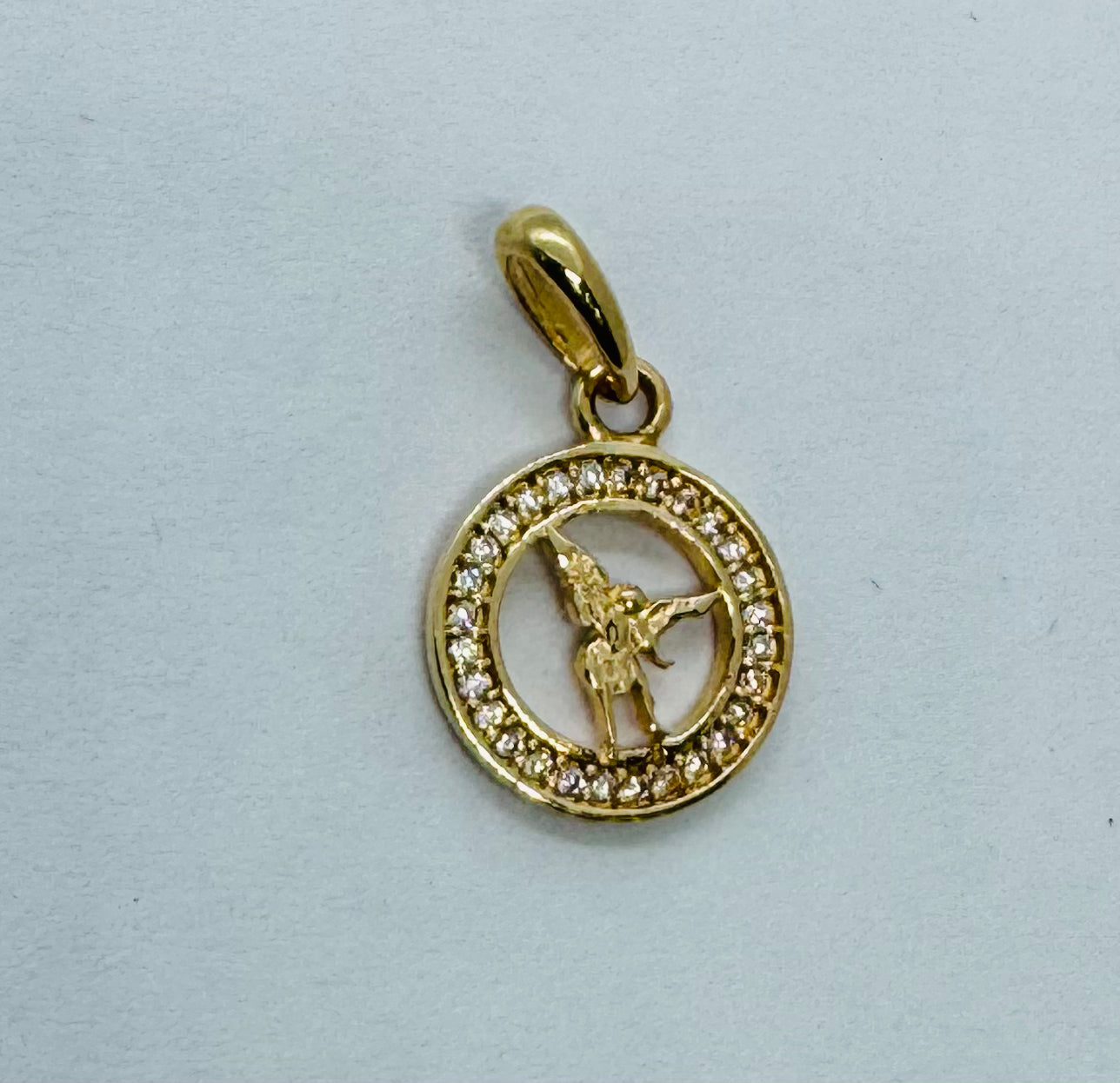 DIJE SAN MIGUEL CIRCULO CIRCONES 18K