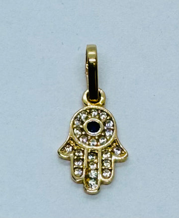 DIJE MANO HAMSA CIRCONES 18K