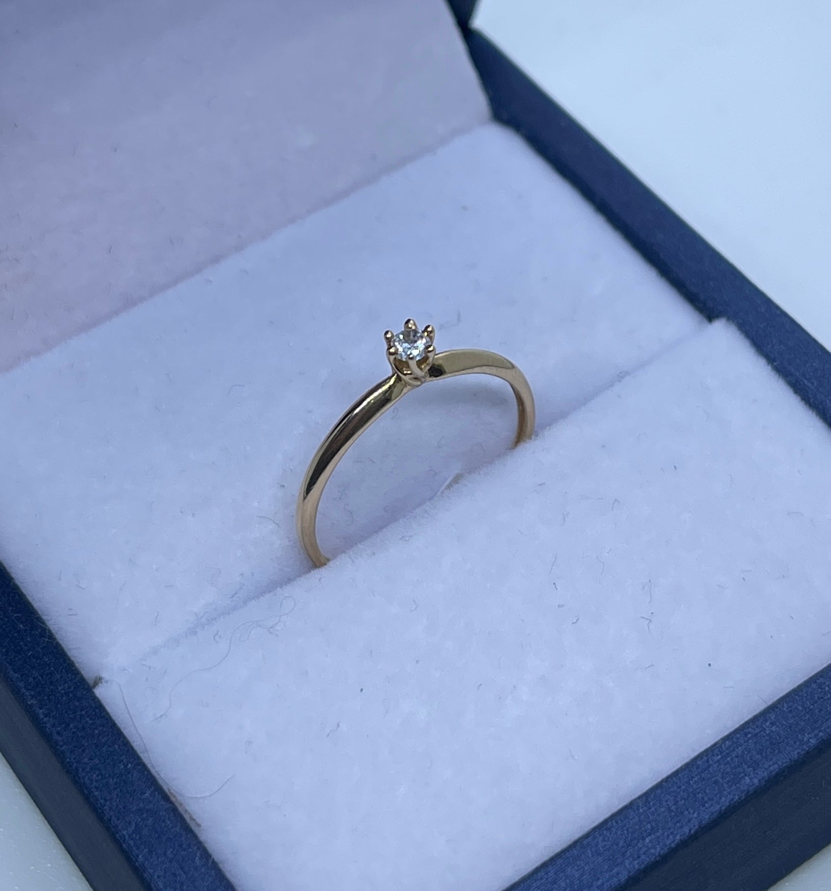 ANILLO SOLITARIO 366 SE 18K