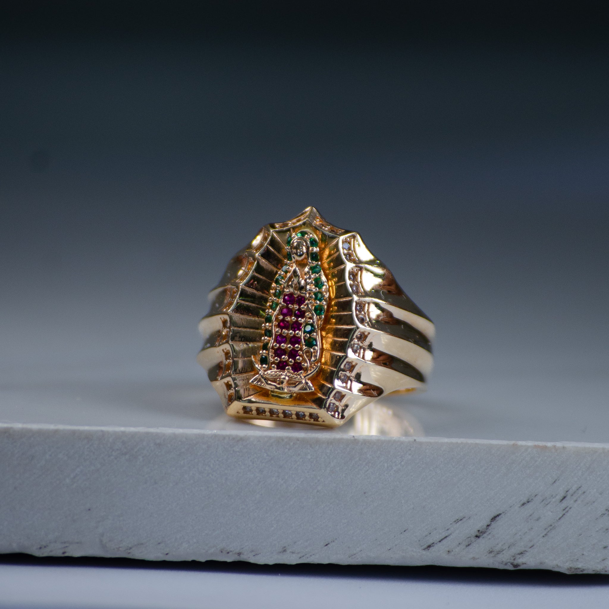 ANILLO VIRGEN GUADALUPE 18K